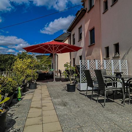 Exklusive Moselidylle: Fewo Mit Traumhaftem Staustufenblick, Netflix, Terrasse Neef Exterior photo